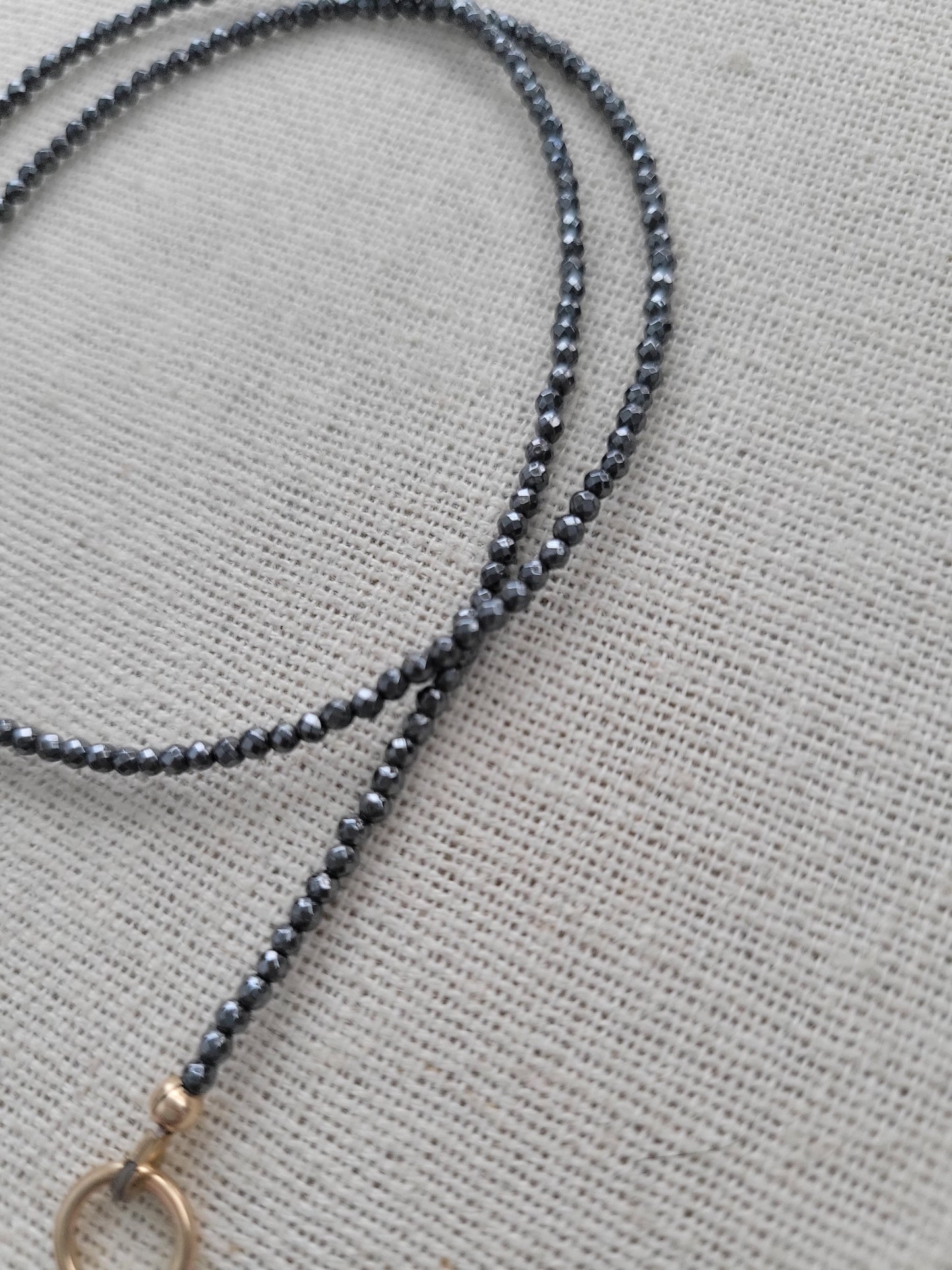 Hematite Carabiner Necklace // 2mm